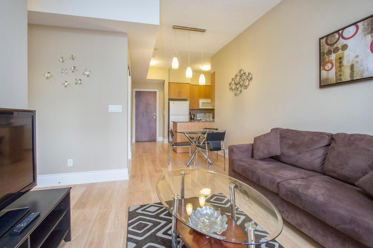 Platinum Suites Furnished Executive Suites Мисисага Екстериор снимка