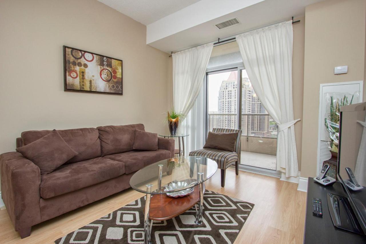 Platinum Suites Furnished Executive Suites Мисисага Екстериор снимка